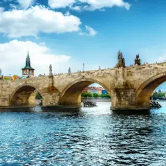 Ciekawe Miejsca w Czechach: Co Warto Zwiedzić i Zobaczyć?