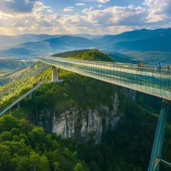Skywalk Świeradów: Spacer w chmurach czy strach na wróble?