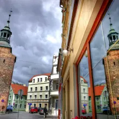 Przewodnik po atrakcjach Zielonej Góry: Nie przegap tych miejsc!