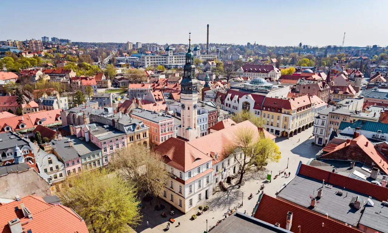 Zdjęcie Przewodnik po atrakcjach Zielonej Góry: Nie przegap tych miejsc!